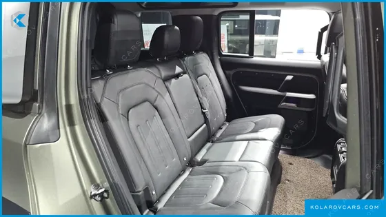 LAND ROVER DEFENDER 110 D250 SE