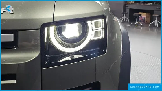 LAND ROVER DEFENDER 110 D250 SE
