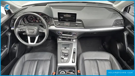 AUDI Q5 45 TFSI QUATTRO