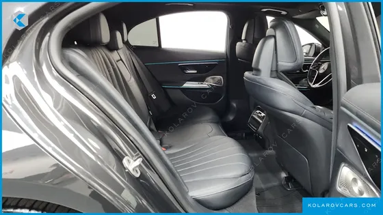 MERCEDES E-CLASS E300 4MATIC EXCLUSIVE
