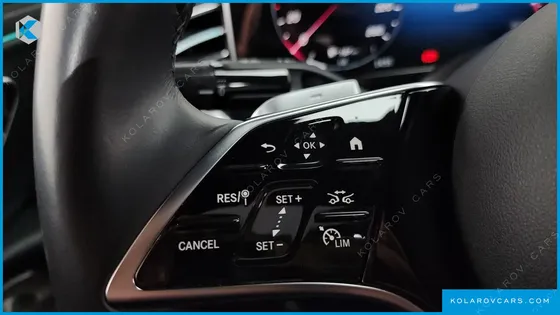 MERCEDES E-CLASS E300 4MATIC EXCLUSIVE
