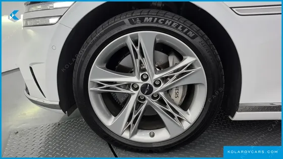 GENESIS G90 GASOLINE 3.5 TURBO AWD