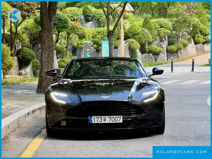 ASTON MARTIN DB11 4.0 V8 VOLANTE