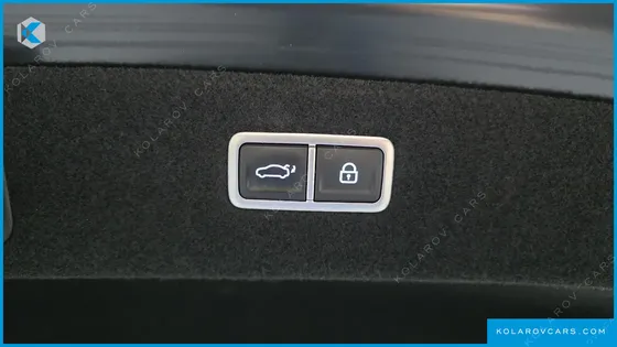 GENESIS G90 GASOLINE 3.5 TURBO AWD