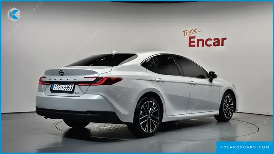 TOYOTA CAMRY 2.5 XLE HYBRID