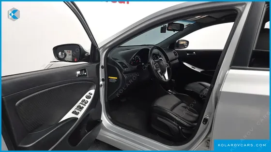 HYUNDAI ACCENT DIESEL WIT 1.6 VGT PREMIER