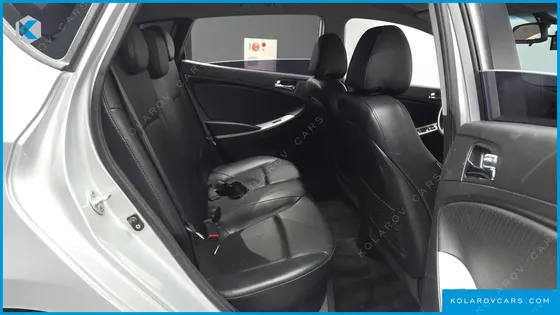 HYUNDAI ACCENT DIESEL WIT 1.6 VGT PREMIER