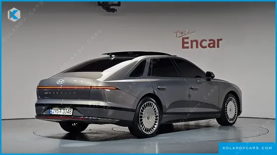 HYUNDAI GRANDEUR CALLIGRAPHY