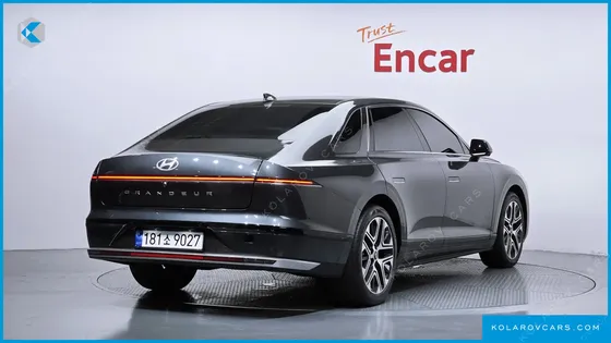 HYUNDAI GRANDEUR PREMIUM