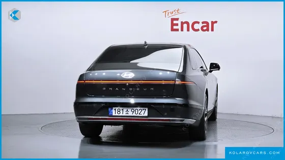 HYUNDAI GRANDEUR PREMIUM