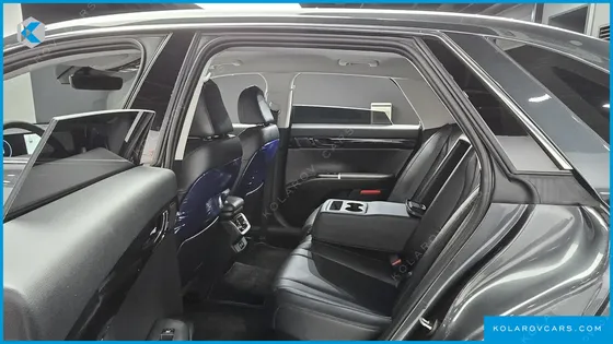 HYUNDAI GRANDEUR PREMIUM