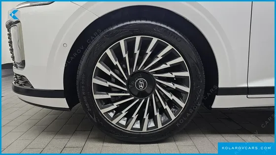 HYUNDAI GRANDEUR CALLIGRAPHY