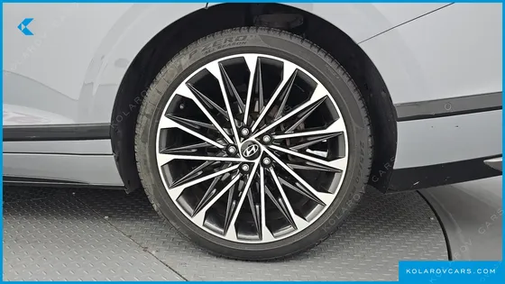 HYUNDAI GRANDEUR CALLIGRAPHY