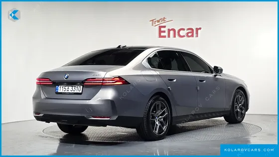BMW 5 SERIES 520I