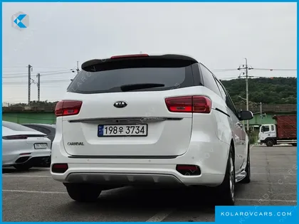 KIA CARNIVAL GASOLINE 9-SEATER NOBLESSE SPECIAL