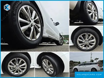 KIA CARNIVAL GASOLINE 9-SEATER NOBLESSE SPECIAL