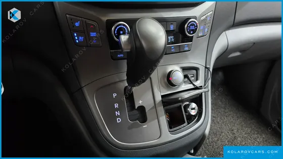 HYUNDAI STAREX 4WD CAMPING CAR