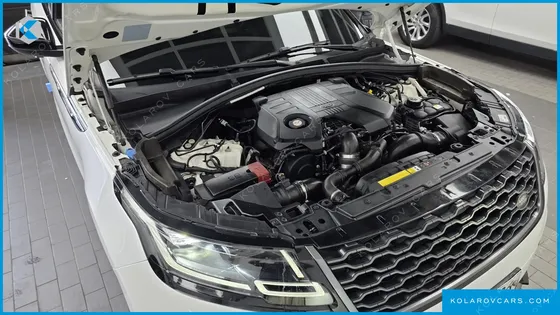 LAND ROVER RANGE ROVER VELAR 3.0 D300 R-DYNAMIC HSE