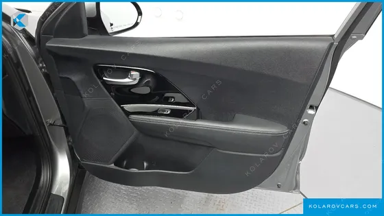 KIA NIRO PRESTIGE