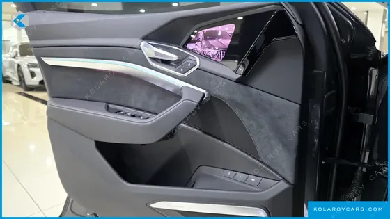 AUDI E-TRON S