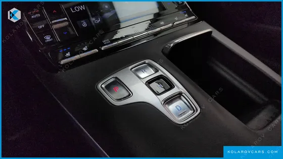 HYUNDAI GRANDEUR 3.3