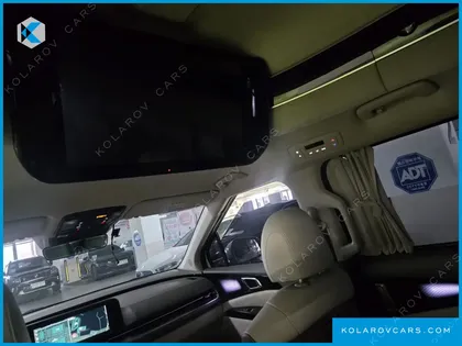KIA CARNIVAL GASOLINE 9-SEATER HI-LIMOUSINE