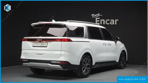 KIA CARNIVAL GASOLINE 9-SEATER PRESTIGE