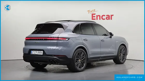 PORSCHE CAYENNE 3.0 E-HYBRID