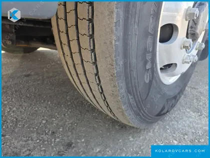 TATA DAEWOO NOBUS MID-SIZE TRUCK ROYAL
