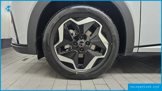 BYD DOLPHIN BASE