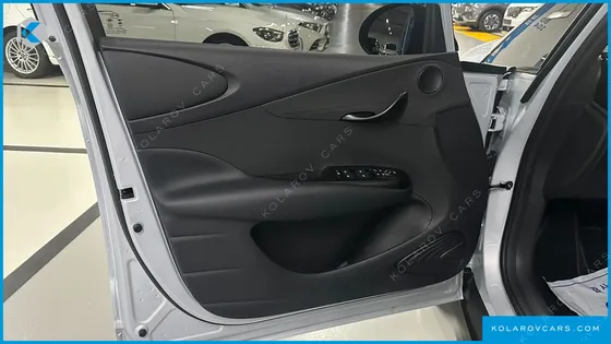 BYD DOLPHIN BASE