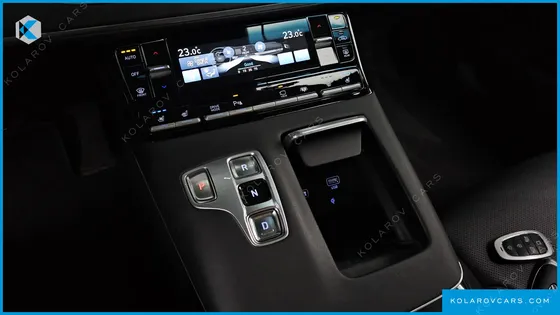HYUNDAI GRANDEUR EXCLUSIVE