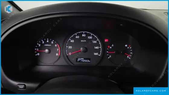 HYUNDAI STAREX 12-SEATER LPI