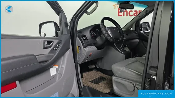 HYUNDAI STAREX 12-SEATER LPI
