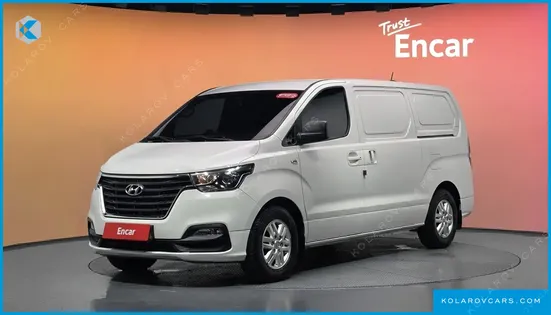 HYUNDAI STAREX VAN 3-SEATER