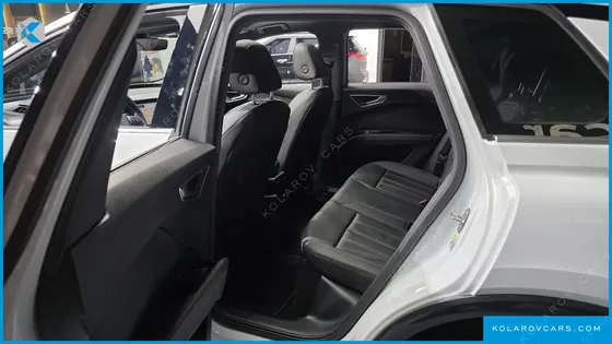 AUDI Q4 E-TRON 45 PREMIUM