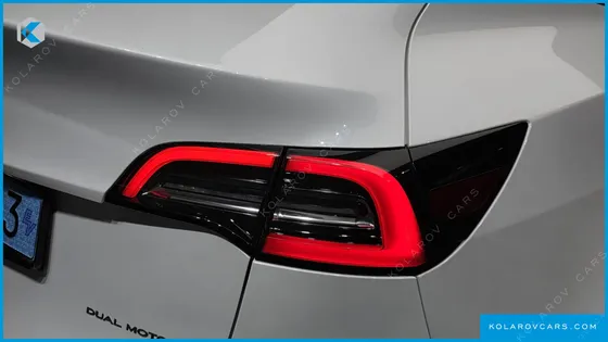 TESLA MODEL Y LONG RANGE AWD