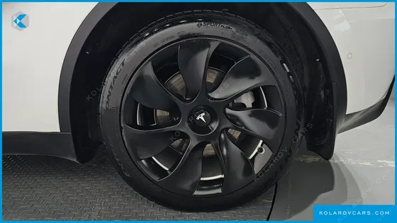 TESLA MODEL Y LONG RANGE AWD