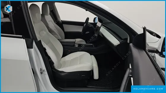TESLA MODEL Y LONG RANGE AWD