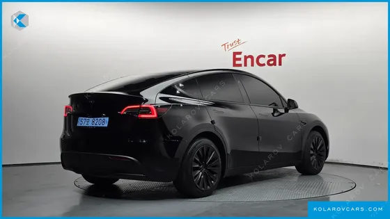 TESLA MODEL Y RWD