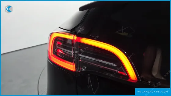 TESLA MODEL Y RWD