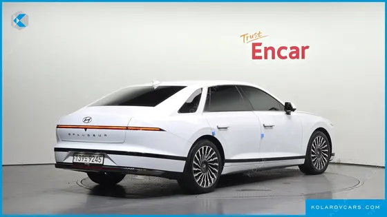 HYUNDAI GRANDEUR CALLIGRAPHY