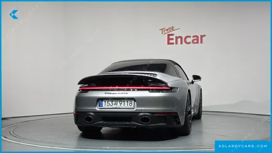 PORSCHE 911 TARGA 4 GTS