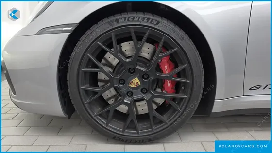 PORSCHE 911 TARGA 4 GTS
