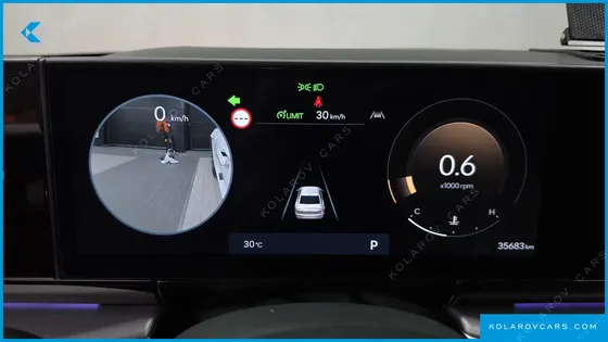 HYUNDAI GRANDEUR 2,5 GASOLINE 2WD