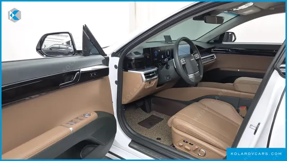 HYUNDAI GRANDEUR 2,5 GASOLINE 2WD
