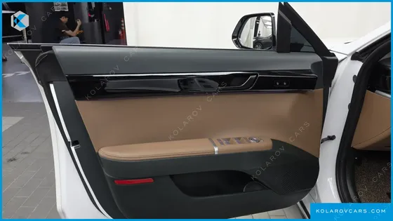 HYUNDAI GRANDEUR 2,5 GASOLINE 2WD