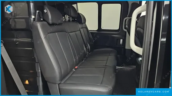HYUNDAI STARIA CARGO 5-SEATER