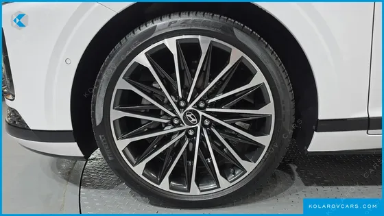 HYUNDAI GRANDEUR 2,5 GASOLINE 2WD