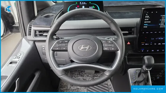 HYUNDAI STARIA HEV 1.6 TOURER 11-SEATER